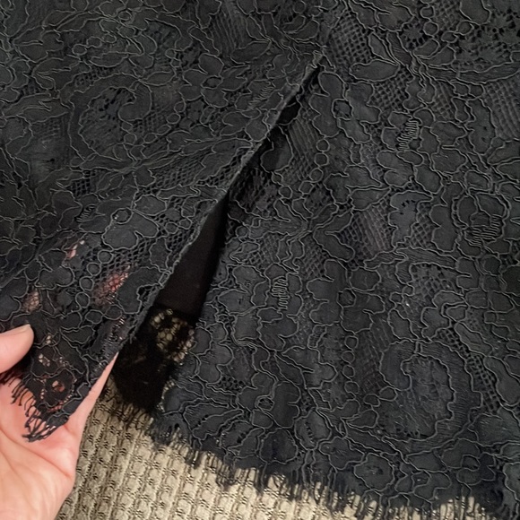 Ralph Lauren black lace skirt (sz 12) - Picture 3 of 8